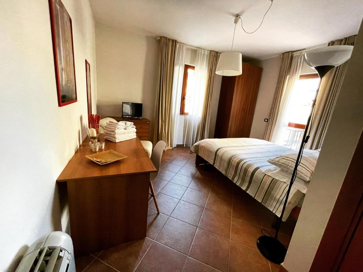 Dino'S B&B Casapulla Zewnętrze zdjęcie